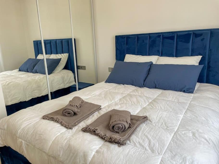 Le Lagon Bleu - Appt Wifi Parking Balcon Le Puy-en-Velay Luaran gambar